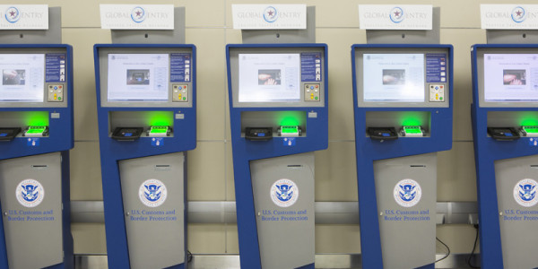 Automaten zum Global Entry Checkin